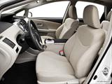  Front seats from Drivers Side photo